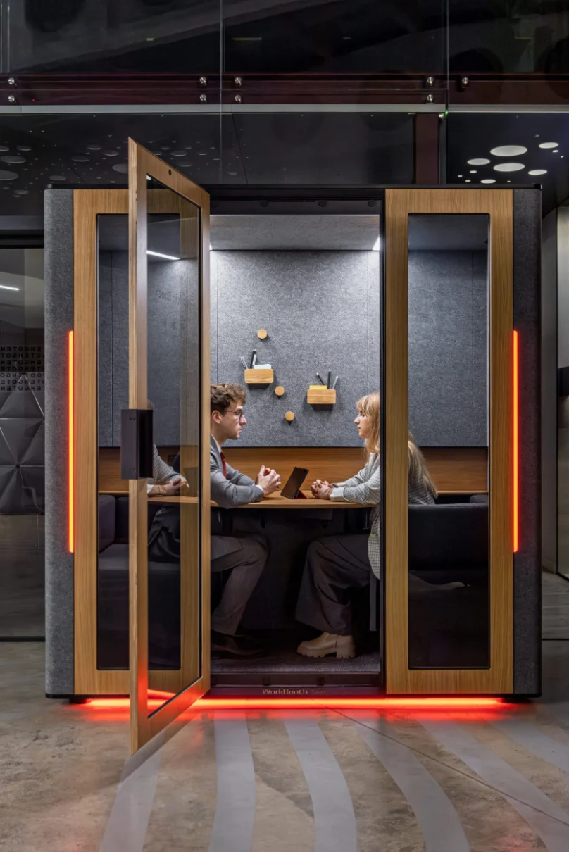 Work meeting in a WorkBooth meeting pod